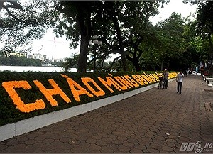  Intenses activités de célébration de la fête nationale au Vietnam et à l’étranger - ảnh 1